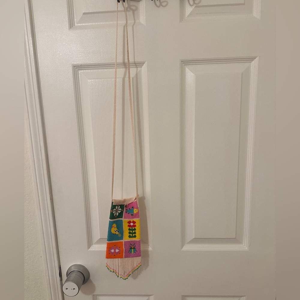 Handmade Beaded Multicolor Crossbody Bag with Fringe - Picture 3 of 4
